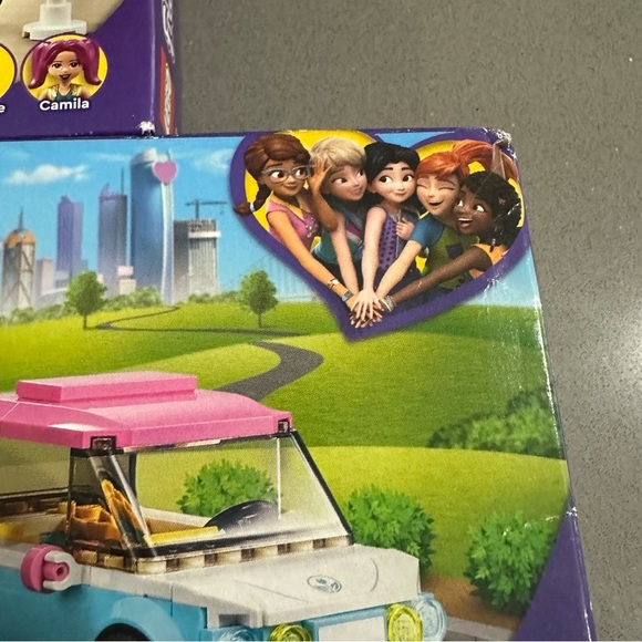 LEGO Friends Bundle- 41719 Mobile Fashion Boutique & 41443 Olivia’s Electric Car - Picture 4 of 14